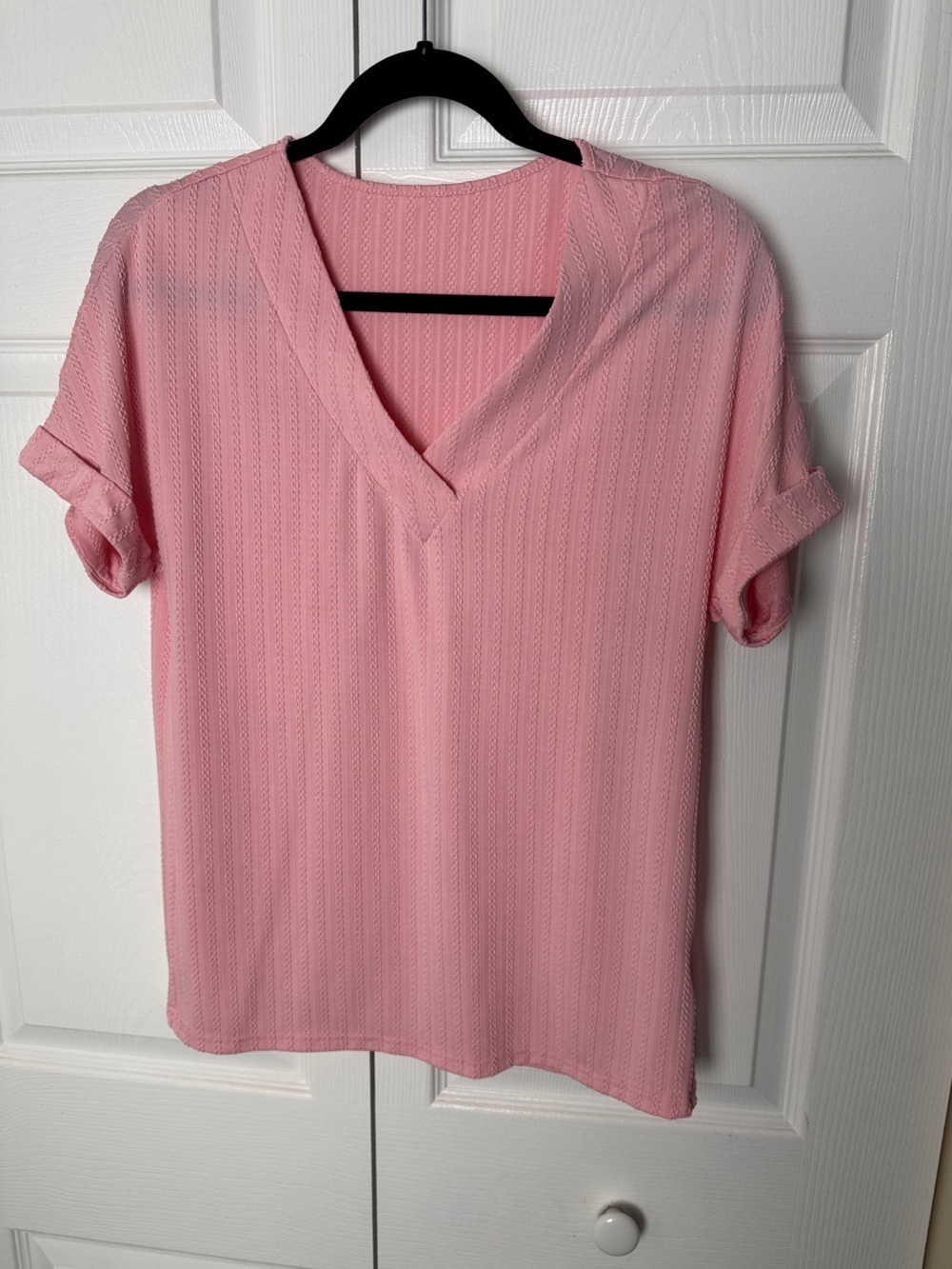 Women's Pink V-Neck Short Sleeve Top - Picture 3 of 5
